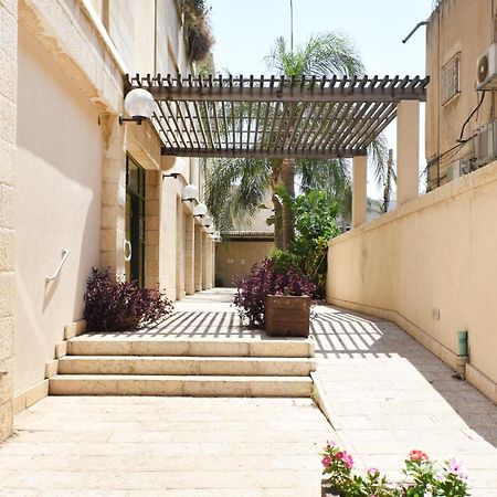 Ferienwohnung Peaceful 2Br In Noga By Holyguest Tel Aviv-Jaffa Exterior foto